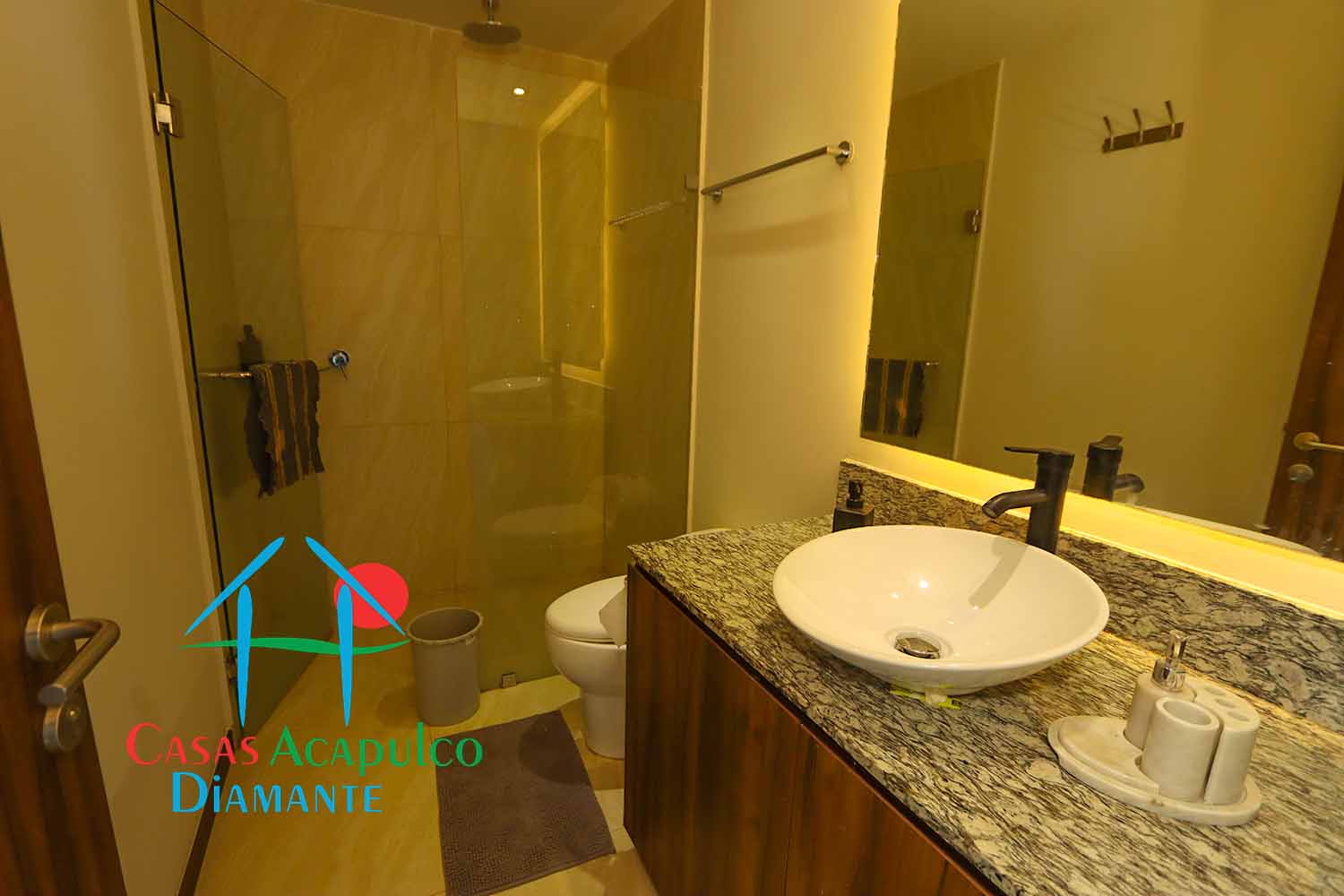 La Isla Emerald J8 - Baño completo 1